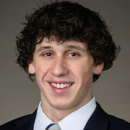 Peyton Falzone