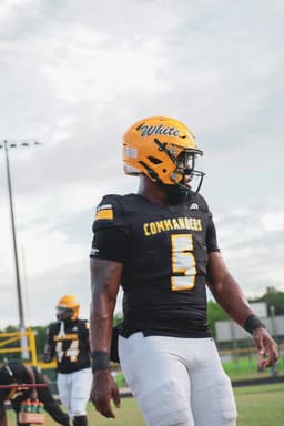 Rontrez Loyd Jr.