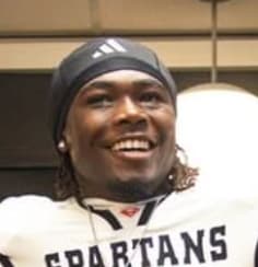 Kamari Holloway