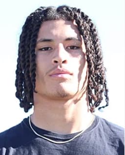 Jaxson Flores